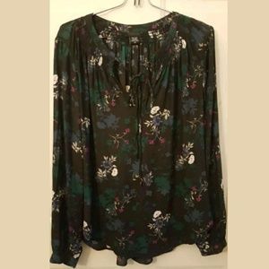 NWOT Torrid Floral Top